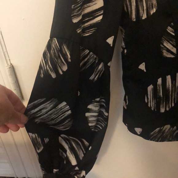 Blouse - Picture 3 of 5